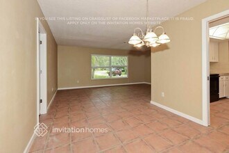 5100 Summerwood Ct in Sarasota, FL - Building Photo - Building Photo