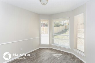 703 Timberoaks Dr in Azle, TX - Building Photo - Building Photo