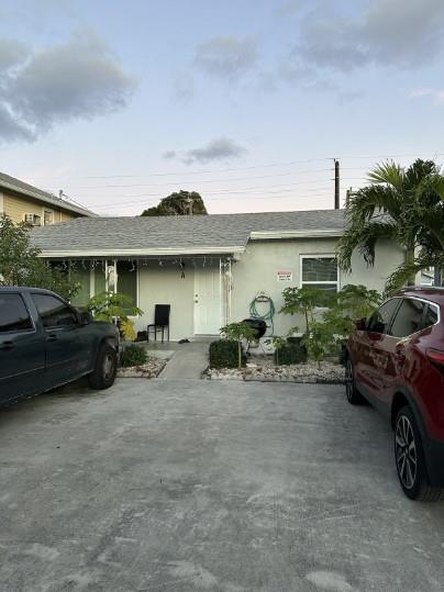 property at 320 S K St