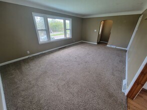 17 Lyons St in Duluth, MN - Building Photo - Building Photo