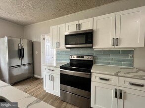 251-253 S White Horse Pike in Berlin, NJ - Building Photo - Building Photo