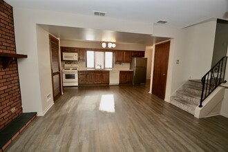 819 N 17th Ave in Melrose Park, IL - Building Photo - Building Photo