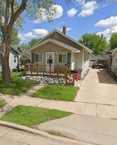 814 N Prairie Ave in Sioux Falls, SD - Building Photo