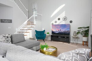 10301 Rougemont Ln in Charlotte, NC - Building Photo