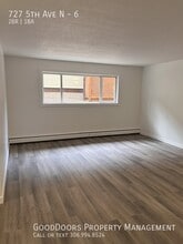 727 5th Ave N in Saskatoon, SK - Building Photo - Building Photo