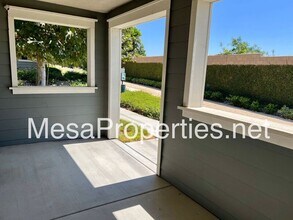 1046 Newberry Ln in Claremont, CA - Building Photo - Building Photo