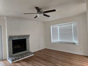 2344 SW 73rd Terrace in Gainesville, FL - Building Photo - Building Photo