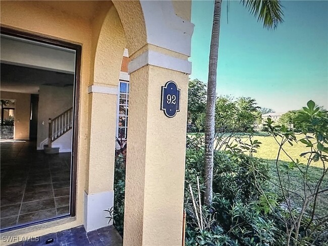 10191 Tin Maple Dr in Estero, FL - Building Photo - Building Photo