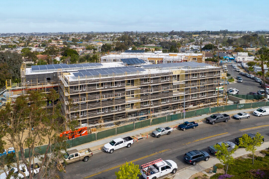 Keeler Court Apartments in San Diego, CA - Foto de edificio