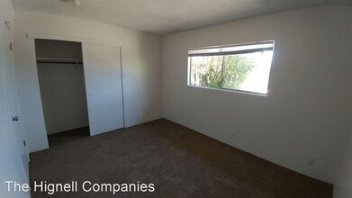 5580 Mountain View Dr in Redding, CA - Building Photo - Building Photo