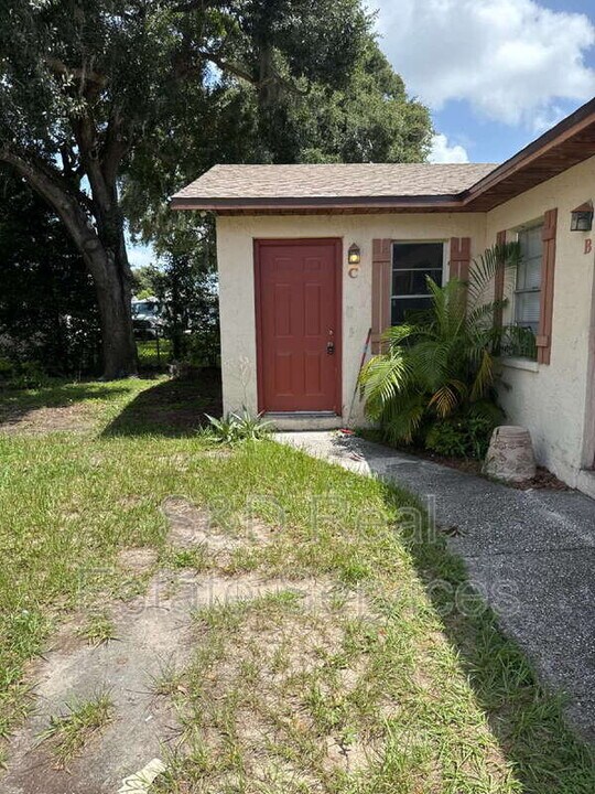 3009 Allred Dr in Auburndale, FL - Building Photo