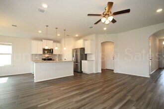 9106 Ranger Smt Rd in Temple, TX - Building Photo - Building Photo