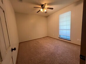 6170 Weiland Rd in Weatherford, TX - Building Photo - Building Photo