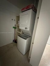 4512 Sea Grape Dr, Unit 1 in Lauderdale-by-the-Sea, FL - Building Photo - Building Photo