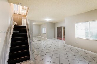 10301 SW 18th St in Miramar, FL - Building Photo - Building Photo