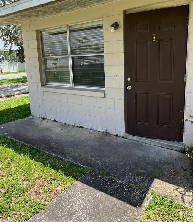 property at 615 N Canal St
