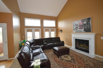 5755 Fairway Dr in Mason, OH - Building Photo - Building Photo