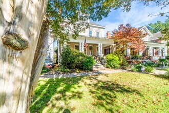 712 Maury Ave in Norfolk, VA - Building Photo - Building Photo