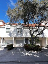 2054 Alta Meadows Ln in Delray Beach, FL - Building Photo