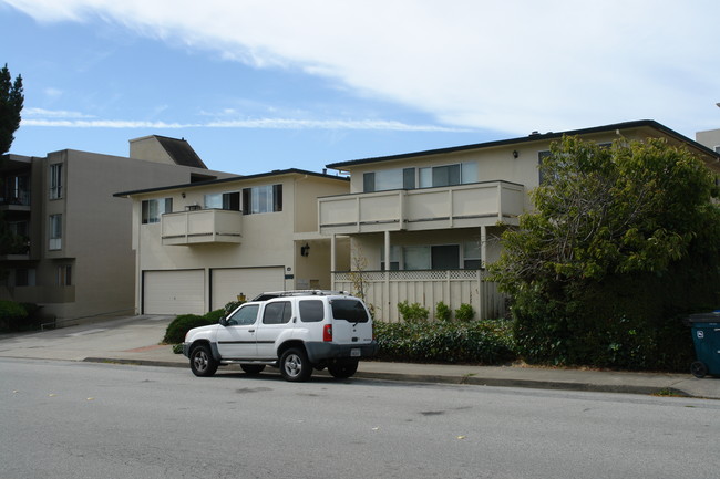 1859 Ogden Dr in Burlingame, CA - Foto de edificio - Building Photo