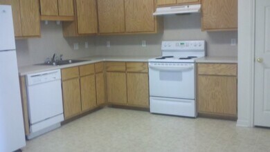 3108 Denia Ct-Unit -B in Killeen, TX - Building Photo - Building Photo