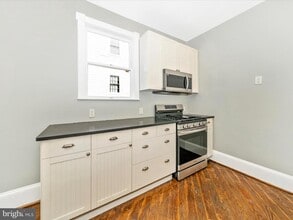 419 Reading Ave in Rockville, MD - Building Photo - Building Photo