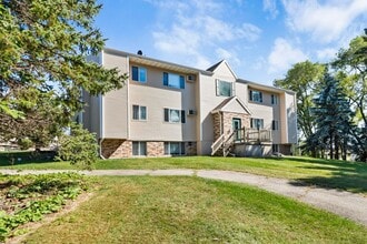 Ridgeview Heights in Madison, WI - Foto de edificio - Interior Photo
