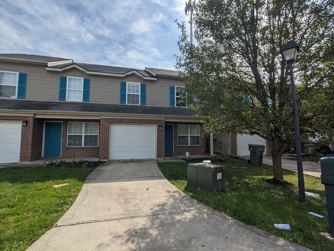 property at 2919 Carson Dr
