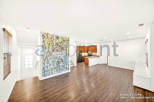 property at 10548 Wisteria Cir