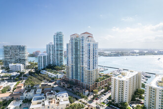 Yacht Club at Portofino in Miami Beach, FL - Building Photo - Building Photo