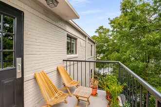 96 Ardmore Pl NW, Unit 3 in Atlanta, GA - Building Photo - Building Photo