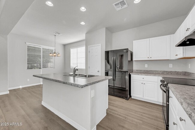property at 935 E Agua Fria Ln