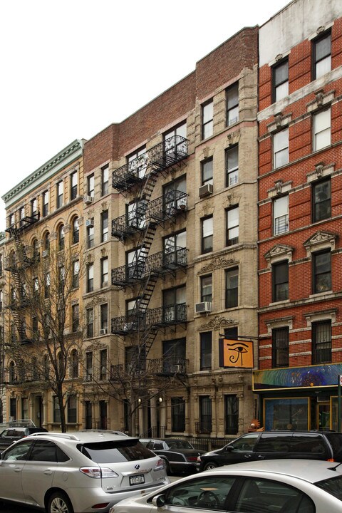 336 E Fourth St in New York, NY - Building Photo