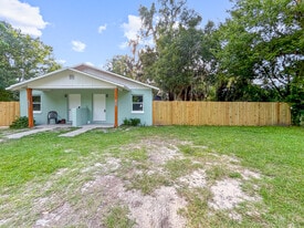 306 SW 19th Ave in Ocala, FL - Building Photo