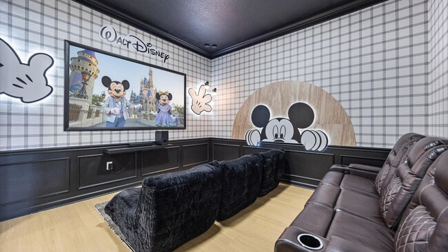 property at 5024 Shoreway Loop