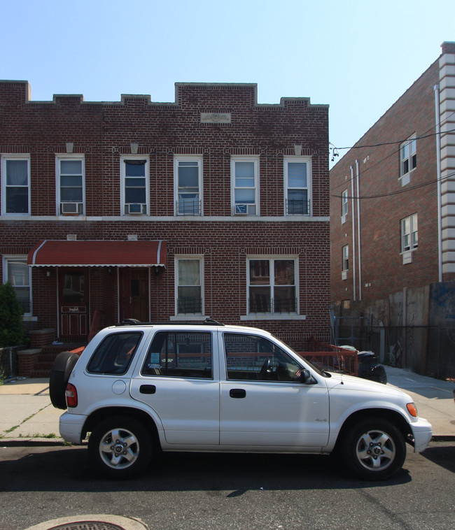 2475 85th St in Brooklyn, NY - Foto de edificio - Building Photo