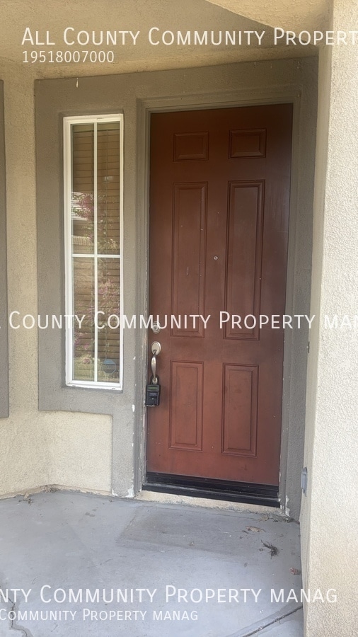 1576 Coldridge Cir in San Jacinto, CA - Building Photo - Building Photo