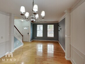 15119 Oldcorn Ln in Charlotte, NC - Foto de edificio - Building Photo