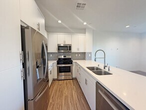 1706 Santa Celine in San Diego, CA - Building Photo - Building Photo