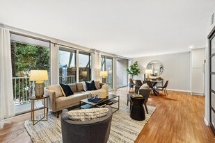 1425 Lakeside Dr in Oakland, CA - Building Photo