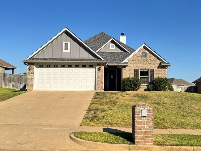 property at 1017 Stagecoach Bend
