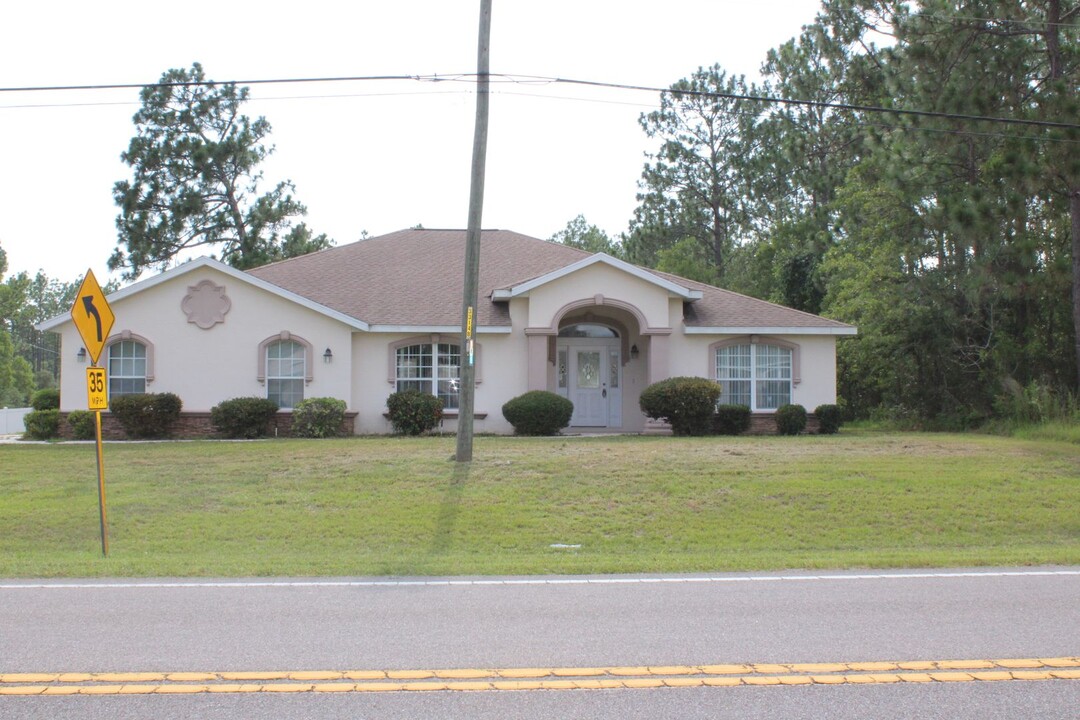 8025 SW 131st Ln in Ocala, FL - Building Photo