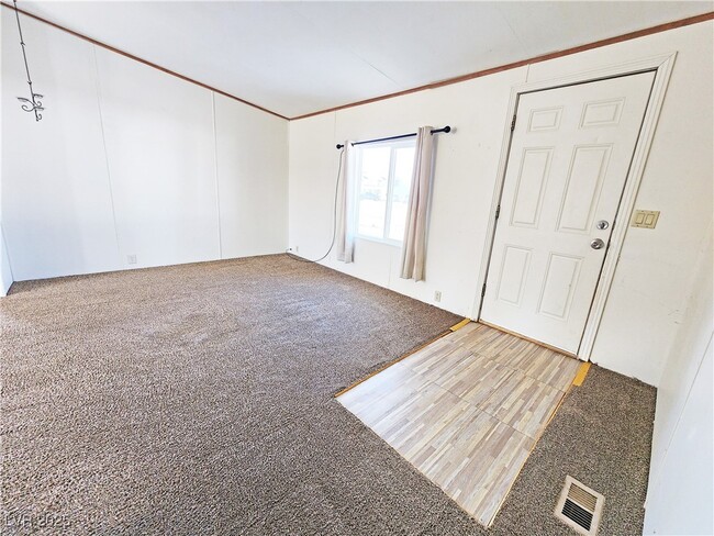 1700 Keenan Way in Pahrump, NV - Building Photo - Building Photo