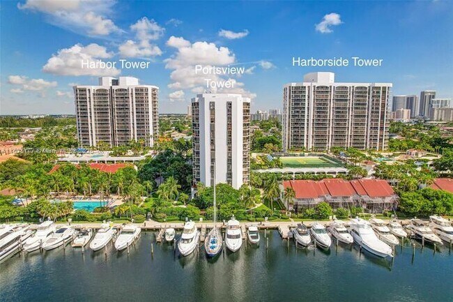 3610 Yacht Club Dr, Unit 208 in Aventura, FL - Building Photo - Building Photo