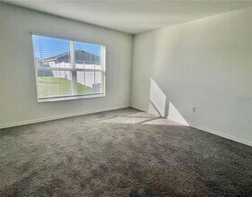 1516 Mattie Pointe Pl, Unit 302 in Auburndale, FL - Building Photo - Building Photo