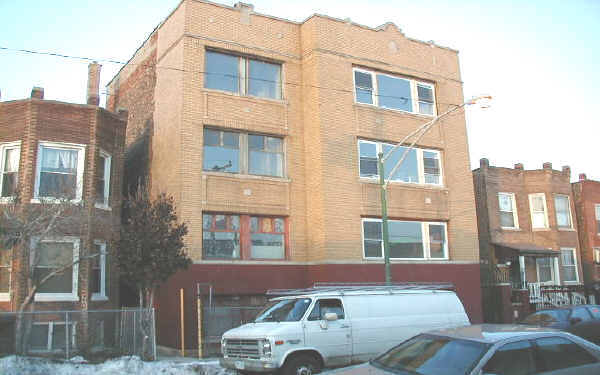 3108 W Walton in Chicago, IL - Building Photo