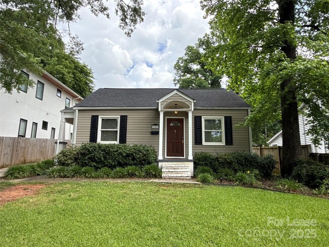property at 3307 Commonwealth Ave