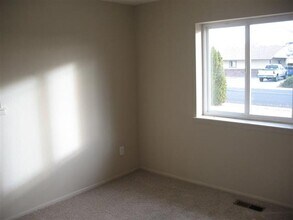 601 W Indian Creek Dr in Grand Junction, CO - Building Photo - Building Photo