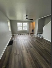 822 Adams St in Elmira, NY - Building Photo - Building Photo