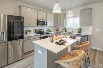122 Foster Wy Dr in Huntsville, AL - Building Photo - Building Photo